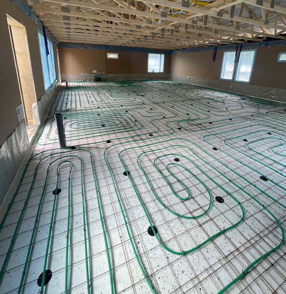 Lattialämmitysten putket omakotitalossa