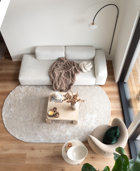 Ecoline Oak Jyllan vinyylikorkkilattia olohuoneessa