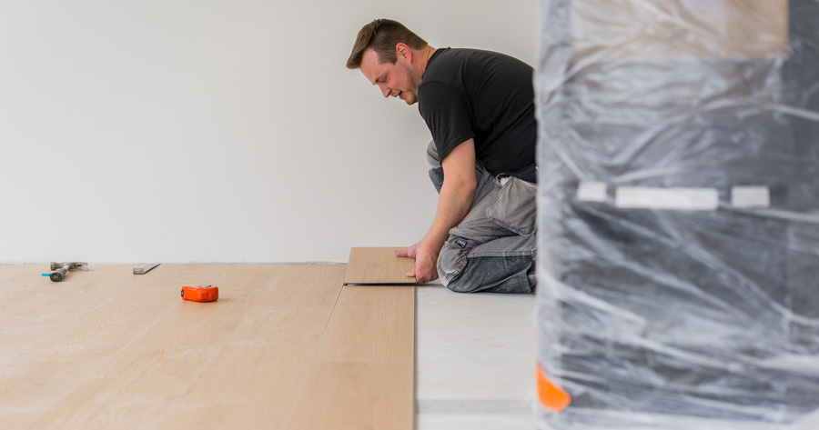 SPC-vinyylilankun asentaminen omakotitaloon