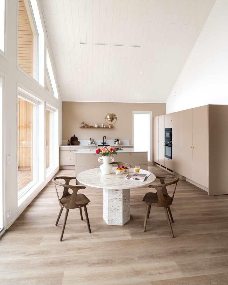Nordic Design Vinyl 1006 Pallas Tammi – keittiö ja ruokailutila