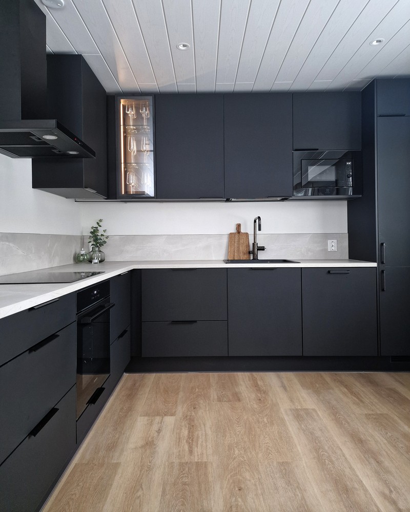 Nordic Design Vinyl 1006 Pallas Tammi – keittiö