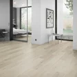 Liimattava vinyylilankku Prestige Oak White olohuoneessa - Liimattavat vinyylilattiat - OFD-055-057M - 2